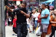 Tiroteio no Pavo-Pavozinho faz comrcio fechar em Ipanema