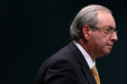 Eduardo Cunha  agredido por mulher em aeroporto do Rio