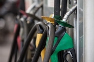Sindicatos dizem que preo da gasolina no deve baixar em SC