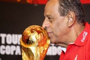 Morre Carlos Alberto Torres, capito do tri de 70