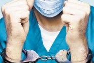 Mdico  preso em Blumenau suspeito de abusar de pacientes