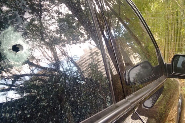Adolescente suspeito de matar turista gacha em SC se apresenta  polcia