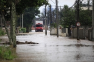 Atingidos por temporal em Joinville podem ter desconto na conta de gua