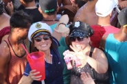 Navegay re�ne multid�o nas ruas de Navegantes, no Litoral Norte