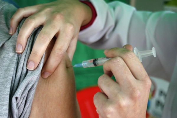 SC deve imunizar 1,8 milh�o de pessoas contra gripe