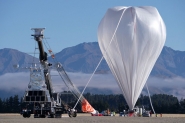 Nasa lança super balão para coletar dados do espaço próximo