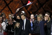 Apuração oficial conclui que Macron venceu com 66% contra 34% de Le Pen