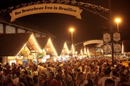 Pomerode recebe visitantes no 13� Festival Gastron�mico
