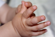 Ap�s troca de beb�s, casal e filhas obt�m na Justi�a indeniza��o de R$ 120 mil