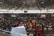 Mais de 300 casais participam de casamento coletivo em Blumenau