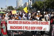 Jovem negra tem 2 vezes mais chances de ser morta no Brasil, diz relatrio