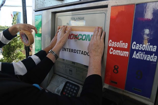 Em nove dias, Procon catarinense recebe 99 reclama��es por pre�os abusivos