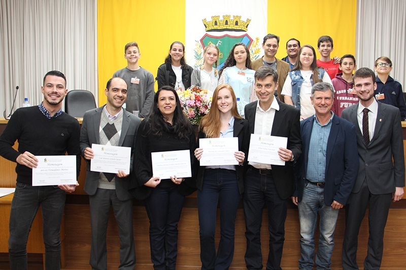 Cmara homenageia 14 anos de histria do programa Vereador Mirim