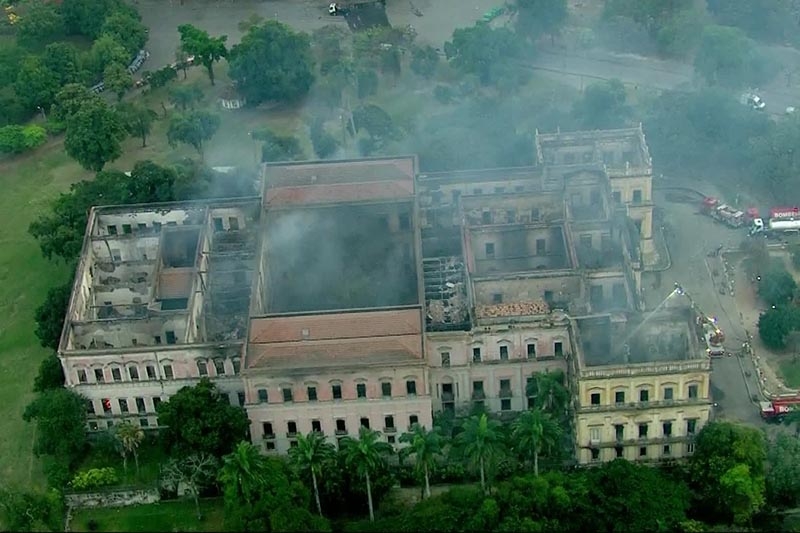 Incndio destri Museu Nacional