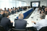 Estado e municípios debatem recursos disponíveis para educação