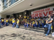 Greve faz Correios suspender servios com hora marcada no pas