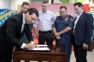 Governador assina decreto que desburocratiza alvarás para empresas