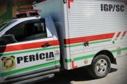 Me e filho so encontrados mortos dentro de casa, em Itaja