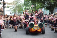 Grupos podem se inscrever para desfilar na Oktoberfest