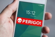 Procon de Gaspar alerta sobre novo golpe virtual que clona celular em 10 segundos