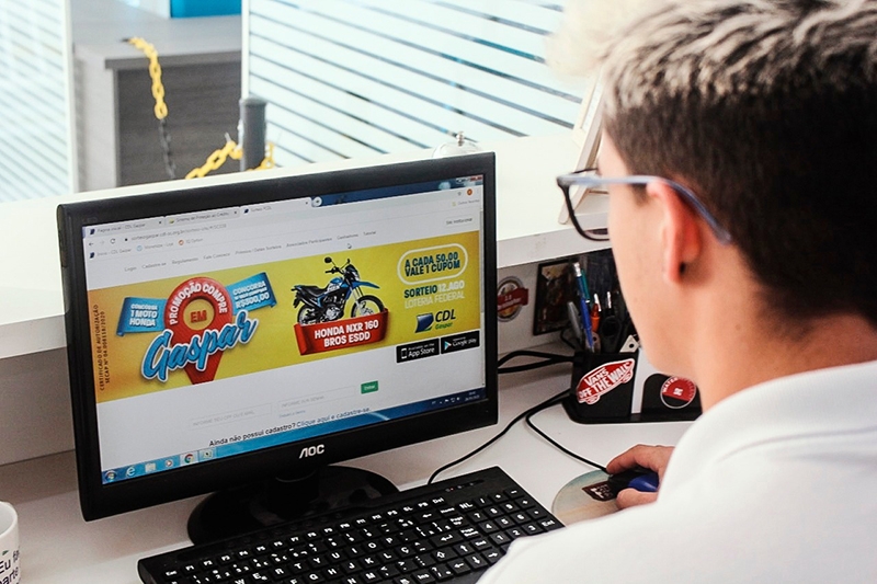 CDL de Gaspar lana primeira campanha digital e sorteia moto 0km