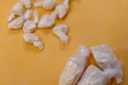 Jovens de 17 anos so pegos com crack, ecstasy e cocana em Ilhota