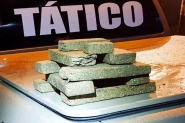 Passageiros so pegos com 5kg de maconha em Uber em Blumenau