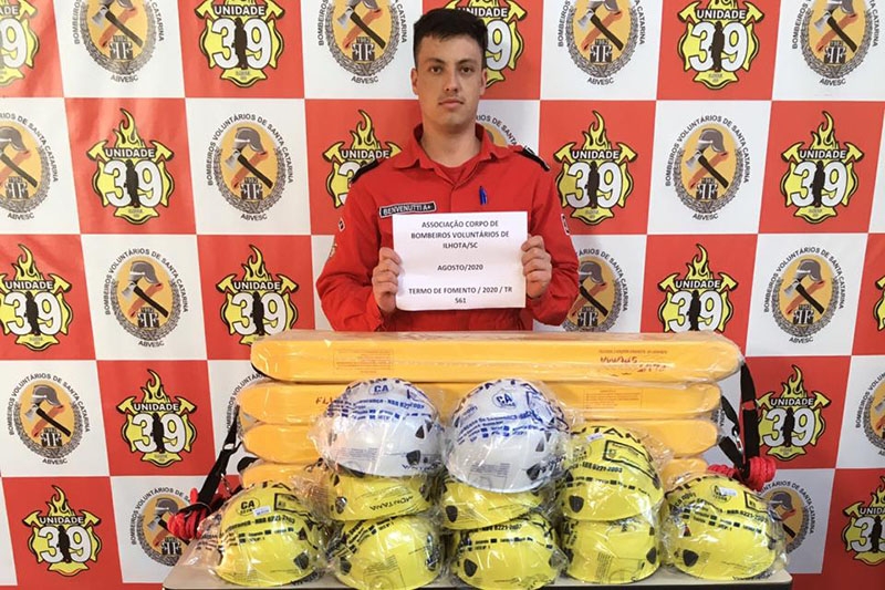 Novos equipamentos reforam atendimentos dos Bombeiros Voluntrios de Ilhota