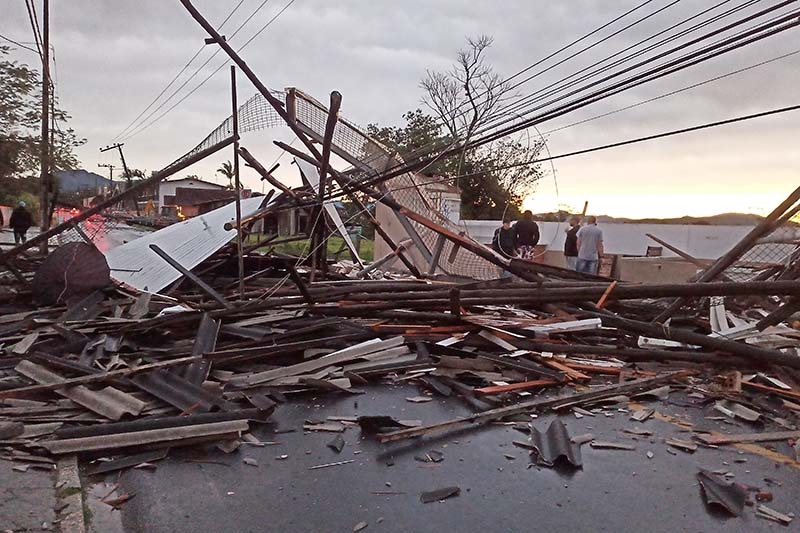 Moradores de Gaspar atingidos por ciclone j podem solicitar saque do FGTS