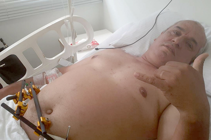 Gasparense vtima de acidente de trnsito pede ajuda para tratamento de sade