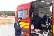 Homem que caiu de telhado em Gaspar segue internado na UTI e quadro  estvel