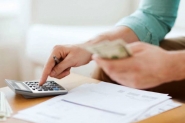 Finanas: comeo de ano  oportunidade para economizar