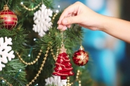 Hoje  dia de guardar enfeites e desmontar a rvore de Natal