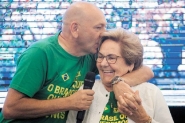 Me do empresrio Luciano Hang morre vtima de complicaes do coronavrus
