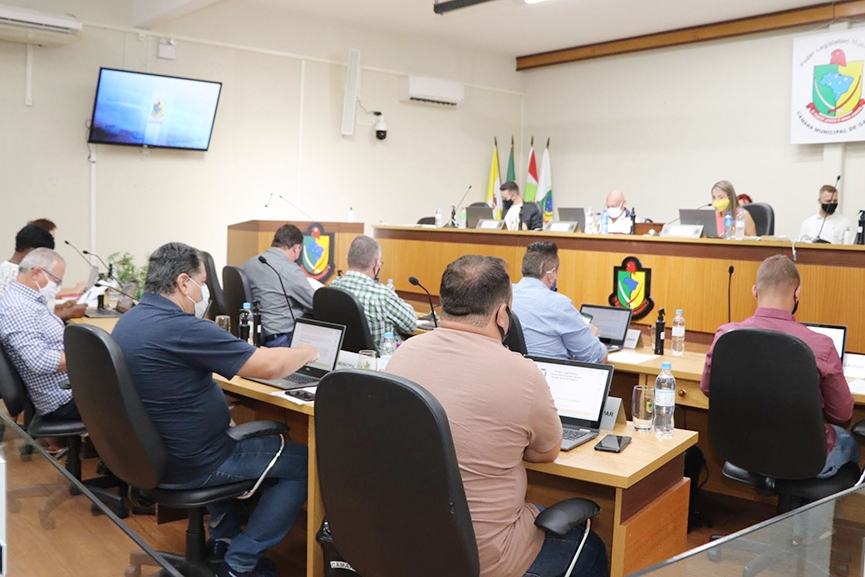 Vereadores votam hoje projeto que extingue cargos efetivos na prefeitura de Gaspar