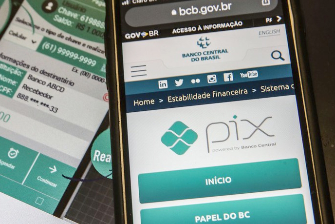 Em trs meses de operao, PIX lidera em nmero de transferncias
