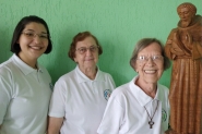 Dia Internacional das Mulheres: elas escolheram se dedicar a Deus e  educao