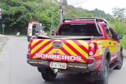 Acidente entre furgo e bicicleta deixa homem ferido em Gaspar