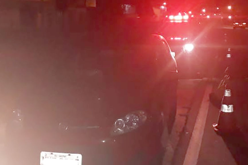 Motorista  levado ao hospital aps acidente na Rodovia Jorge Lacerda, em Gaspar