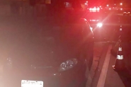 Motorista  levado ao hospital aps acidente na Rodovia Jorge Lacerda, em Gaspar