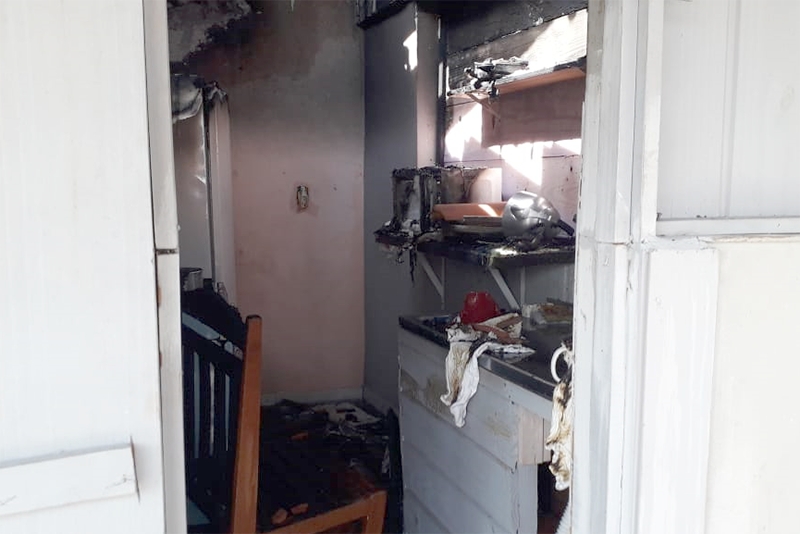 Incêndio atinge residência no bairro Santa Terezinha, em Gaspar