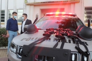 PPT de Gaspar ganha viatura, armamento e equipamentos de proteção pessoal