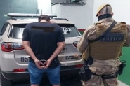 PPT de Gaspar prende no bairro Coloninha homem foragido da justiça pelo crime de roubo