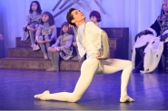 Bailarino de Gaspar consolida carreira internacional