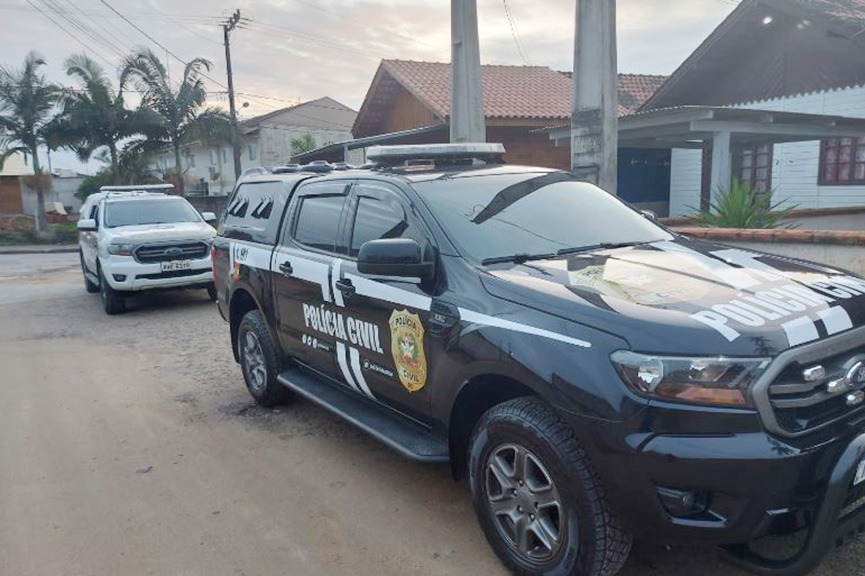 Grande operação policial cumpre 16 mandados de prisão e busca em Gaspar