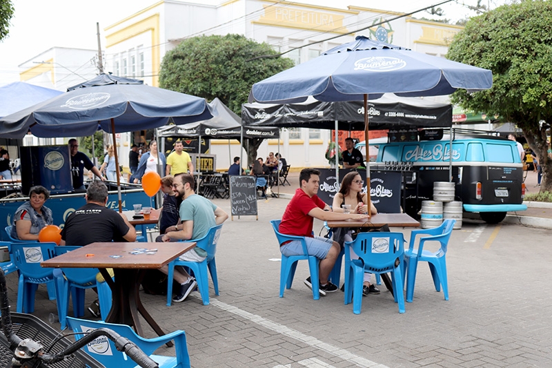 Gaspar abre credenciamento de food trucks para participação em eventos