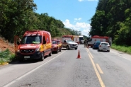 Tr�s pessoas morrem em grave acidente na BR-470, entre Gaspar e Blumenau