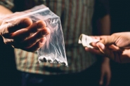 Jovem de 18 anos  preso por trfico de drogas no Coloninha, em Gaspar