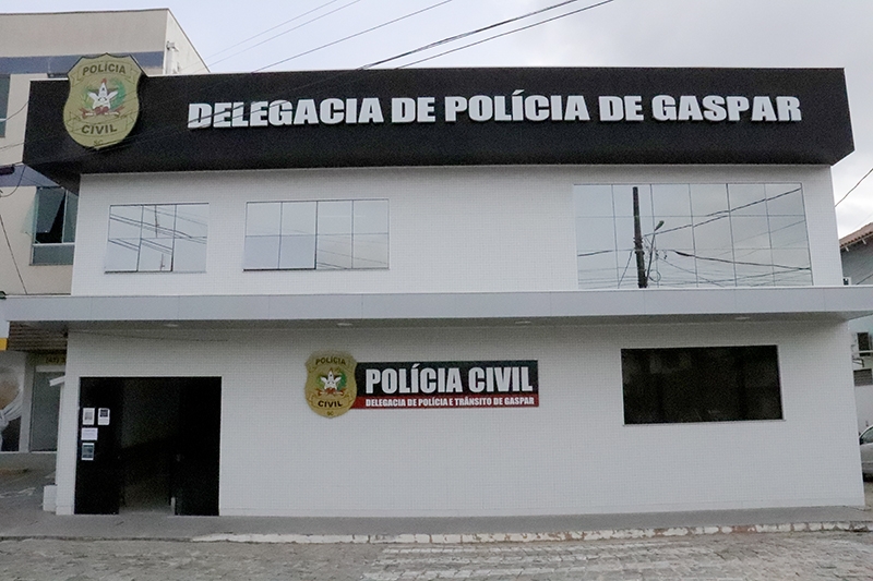 Convnio de trnsito garante compra de quatro novas viaturas para a Polcia Civil