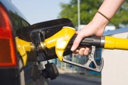 Postos registram grande movimentação após anúncio de aumento na gasolina e diesel
